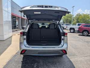 Usado 2020 Toyo-ta Highlander Limited - Product Image 5