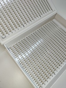 XXL Bandejas Tallo corto Prefabricado Resplandor en la oscuridad Abanicos 2D a 20D Volumen Pestañas Hecho en Vietnam - Product Image 6