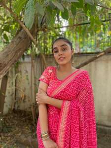 Top vente haute qualité indien Saree dernière conception Georgette tissu lourd broderie travail confortable élégant mariages fêtes - Product Image 6