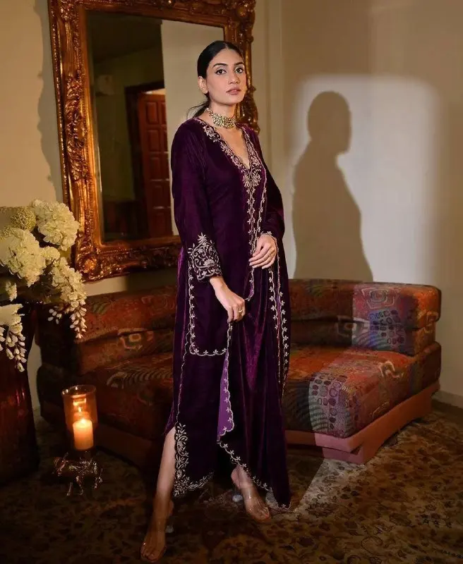 Mùa Đông Và Đám Cưới Mùa Nhung Cording Cordding Thêu Làm Việc Phù Hợp Với Quần Với Dupatta Ấn Độ Pakistan Phù Hợp Với Váy