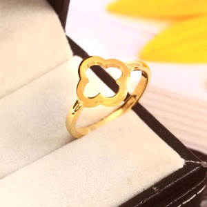 Anillo de banda Clavo clásico chapado en oro ligero de 14K de oro macizo certificado para mujer, ideal para bodas y fiestas - Product Image 4