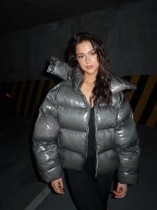 Chaquetas Acolchadas de Burbuja al por Mayor, Fabricantes de Abrigos de Nailon, Chaqueta Acolchada Brillante para Mujer - Product Image 6