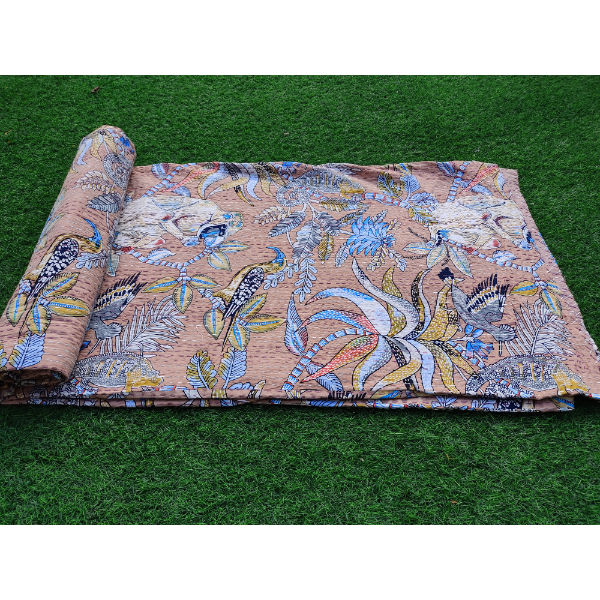 สีน้ำตาล