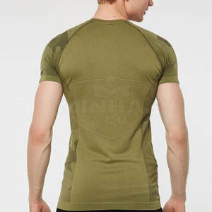 Camisetas de gimnasio transpirables de tamaño personalizado para hombre en stock, hechas en el mejor material, camisetas de gimnasio para hombre - Product Image 2