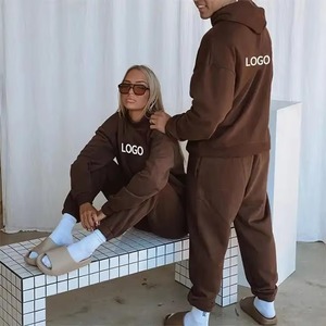 Conjunto de chándal de dos piezas para mujer a la moda con Sudadera con capucha y pantalones de Jogger ideales para gimnasio o estilo diario - Product Image 3