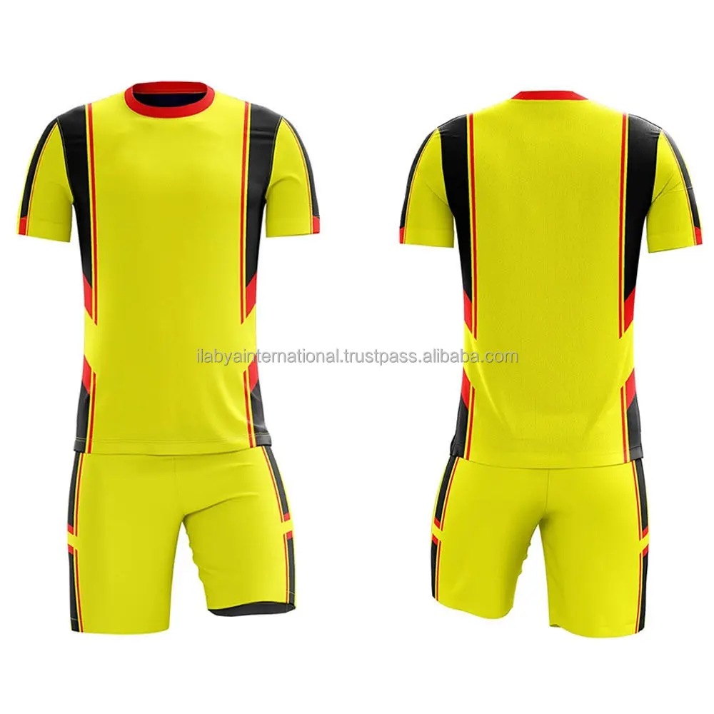 Heren Halve Mouw Truien Voetbal Uniform 100% Polyester Sportkleding Groothandel Prijs Sets Voor Volwassenen