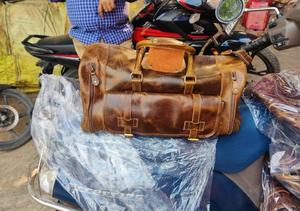 Personnalisable Mini sac à main en cuir à la mode pour femmes fermeture à glissière fascinant classique pour voyager sac à main pour femme - Product Image 2