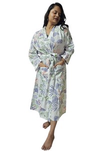 Bata de Baño de Algodón con Estampado Floral Blanco para Mujer, Talla de Bata - 48 pulgadas - Product Image 3