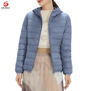 2024 Customized Women's <b>Thick</b> Windproof Puffer Jacket High Quality Cotton-Filled Stand <b>Coat</b> Dyed Fabric for <b>Winter</b> Wholesale - Product Image 3