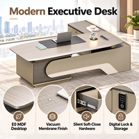 Table de bureau exécutive moderne avec design incurvé pour espace de travail privé, mobilier commercial