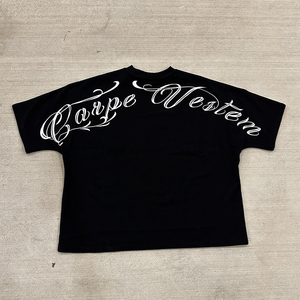 Camiseta personalizada de microfibra para hombre, camisetas de cuello redondo de algodón pesado con timbre, camiseta recortada cuadrada con bordado de retazos con apliques de gran tamaño - Product Image 2