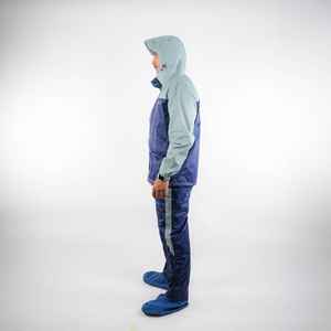 Conjunto de ropa exterior Navigate para hombre Chubasquero elegante para una fácil navegación en clima húmedo - Product Image 3