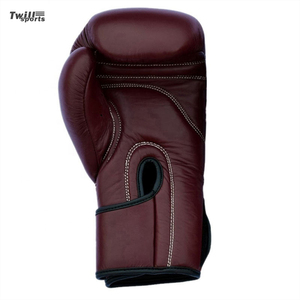 Gants de boxe Pro-Grade Confiance des champions du monde entier, ces gants combinent un rembourrage supérieur et un design ergonomique - Product Image 5