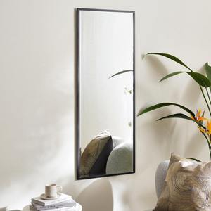 Adorable miroir mural élégant et tendance de haute qualité ajoutant une fonction de beauté et une esthétique de créateur haut de gamme à tout espace intérieur - Product Image 3