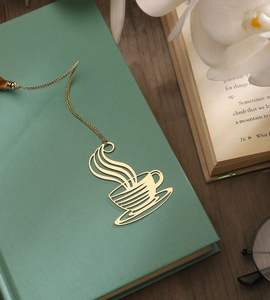 Marque-page en métal de haute qualité avec des motifs complexes, fait à la main, cadeau personnalisé pour les amoureux des livres - Product Image 1