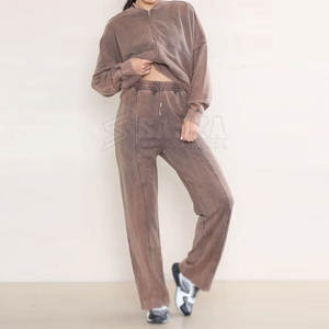 Survêtement de qualité supérieure délavé à l'acide pour femme Tissu doux et confortable avec couleur personnalisée - Product Image 5