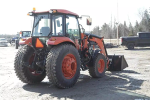Tracteur agricole Kubota M7060HDCC12, machine agricole, tracteur d'occasion Kubota à vendre - Product Image 6
