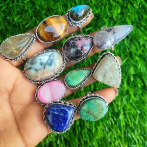 แหวนเงินชุบทองเหลืองประดับพลอยธรรมชาติขายส่ง แหวนแต่งงานสไตล์วินเทจสำหรับผู้หญิง แหวนแต่งงานสแตนเลส - Product Image 1