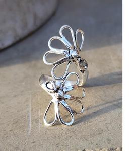 Anillo de plata Floral ajustable 925 plata esterlina Margarita doble flor Boho declaración anillo hecho a mano joyería regalo para ella - Product Image 4