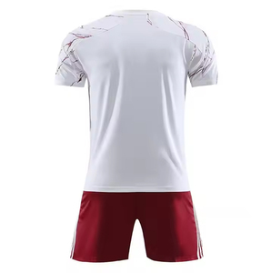 ชุดกีฬานักฟุตบอลเสื้อเจอร์ซีย์เครื่องแบบทีมฟุตบอลตามสั่งสำหรับฤดูร้อน - Product Image 2