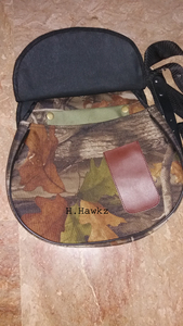 Bolsa Cordura para caza Jungle/Camo Design con correa transpirable de águila y bolsillo para carne-Esencial de cetrería - Product Image 2