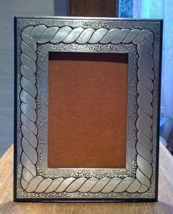 Marco de Fotos Digital Rectangular de Aluminio, Moderno, Ecológico y Ligero, con Impresión Digital, Color y Tamaño Personalizables - Product Image 4