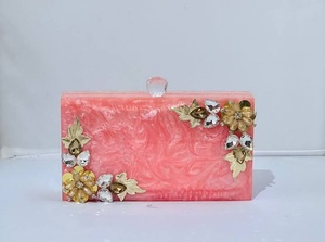 Vente chaude Bohème Blanc Marbre Look Résine Embrayage Sac À Main pour Dames Étanche Fabriqué À La Main Bourse avec Chaîne - Product Image 2