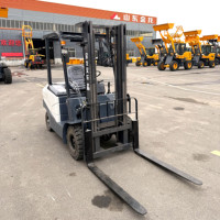 Chariot élévateur entièrement électrique 3 tonnes 5 tonnes avec batterie au lithium, moteur AC et système hydraulique