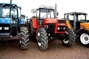 100hp Massey Ferguson Tractors for Sale with CE - Product Image 2