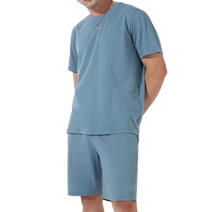 Ensemble d'été deux pièces en pur coton respirant pour homme – T-shirt et short idéal pour le temps chaud et le style décontracté MADE BY BS 2026 - Product Image 1