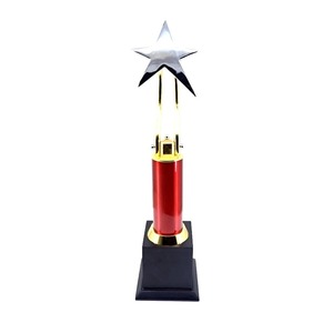 Trofeo de estrella corporativa de metal de alta demanda por profesionalismo o iniciativa sobresaliente y disponible a buen precio - Product Image 1
