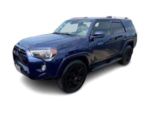 Toyota 4Runner SR5 SUV automatique 2020, sièges en cuir, phares à LED, toit ouvrant - Product Image 3