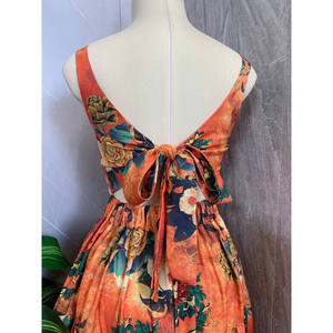 Robe de bal en poly soie florale blanche gracieuse - Product Image 3