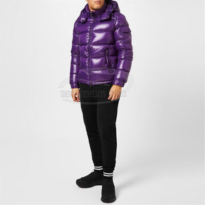 Chaqueta cálida ligera brillante de moda para exteriores gruesa negra, chaqueta acolchada de plumón de pato con capucha corta de invierno para hombres - Product Image 3