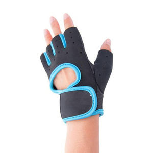 Gants de sport en PU antidérapants et résistants à l'usure, personnalisables en couleur et en taille, pour le sport et l'entraînement en salle de sport, design unisexe à demi-doigts - Product Image 3