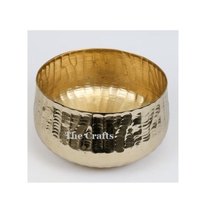 Classic Design Aluminium Gold Color <b>Planter</b> Customized Size And Shape Garden Decor <b>Planter</b> In India - Product Image 6