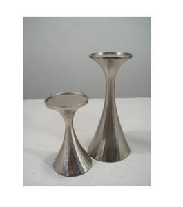เชิงเทียนโลหะนิกเกิลทรงสูงชุดเชิงเทียน2ชิ้นสำหรับตกแต่งบ้าน - Product Image 1