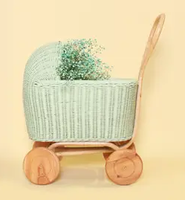 Chariot en bois Montessori poupée chariot aire de jeux boîte à jouets pour enfants avec roues en bois jouet bébé poupée chariot rotin poussette