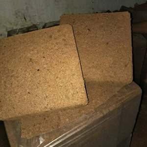 Blocs de tourbe de coco (650 grammes) pour les pépinières et les passionnés de jardinage, meilleur prix pour la cocopeat - Product Image 4
