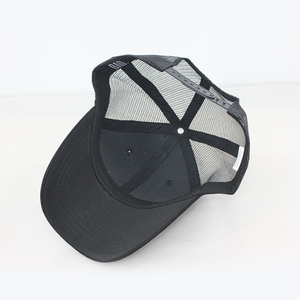 Vente en gros de chapeaux de camionneur avec logo Design You Chapeaux de camionneur 6 panneaux Casquettes en maille Broderie personnalisée Chapeaux Tucker noirs de haute qualité - Product Image 4