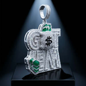 จี้รูปถุงเงิน Capital Ice Iced ทำจากสแตนเลสประดับเพชรซิร์คอน สไตล์ศาสนา สามารถปรับแต่งตัวอักษรและตัวเลขได้ - Product Image 2