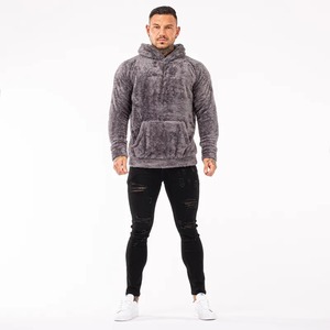 Pull à capuche surdimensionné à col zippé pour homme, vêtement d'hiver chaud et personnalisé de haute qualité doublé de molleton Sherpa - Product Image 1