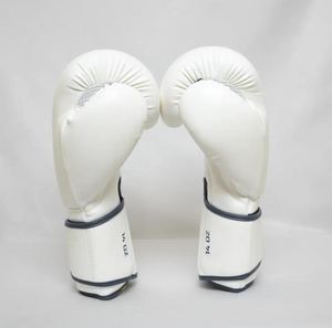 Guantes de boxeo de entrenamiento sintéticos blancos Guantes de boxeo de entrenamiento de cuero genuino profesional al por mayor Guantes de cuero de vaca para el 2017 - Product Image 3