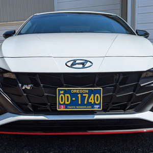 Hyundai Elantra N 2023 Usado, 2500 Millas, Transmisión Manual de 6 Velocidades, Diferencial de Deslizamiento Limitado, Mayormente sin Modificaciones - Product Image 1