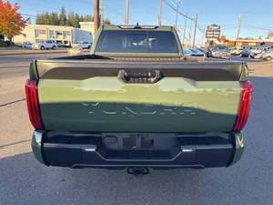 Nouveau BESTUNE SR5 Pickup Automatique 2023, Intérieur Sombre avec Caméra Arrière, Volant à Gauche, Pneus R17, Feux LED, à Vendre - Product Image 3