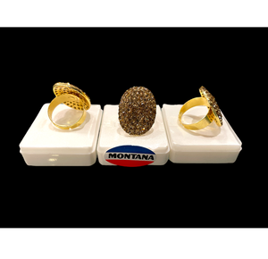 แหวนชุบทองทันสมัยสำหรับผู้หญิงพร้อมฝังเพชรอเมริกันพราวเหมาะสำหรับรูปลักษณ์ที่หรูหราและมีสไตล์ - Product Image 1