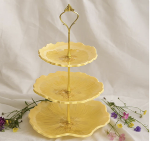 Support à gâteau en résine de qualité supérieure, support à gâteau à trois étages en résine pour servir, plateau rond avec support à gâteau en résine époxy d'Inde - Product Image 3
