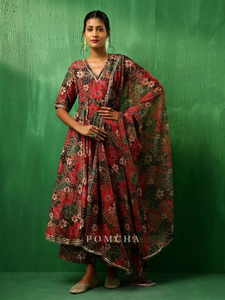 ADAA TROPICAL PRINT BLACK MUSLIN ANARKALI SET Mujeres Floral Flared Kurta Set Algodón Floral Print Anarkali Suit Set - Product Image 4