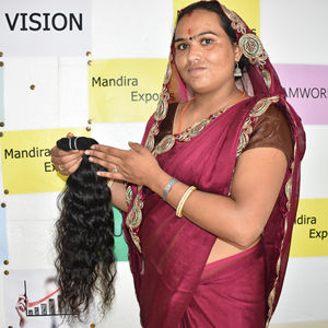 Cheveux bouclés sans tengle de couleur naturelle vierge crue 100% faisceaux alignés de cuticules non transformés de cheveux humains de temple indien - Product Image 3