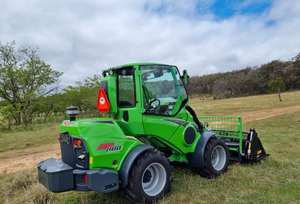 Chargeur compact puissant de qualité Avant 860i - Product Image 2